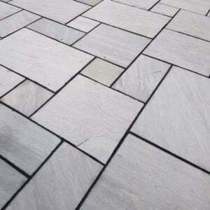 Kandla grey paving patio kit of mixed size slabs