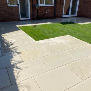 Mint Indian Sandstone 900 x 600 Paving Slabs - Smooth Finish