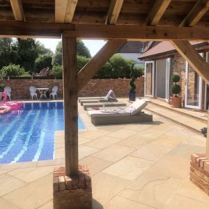Agra Rippon Buff riven 900x600 single size Indian Sandstone paving