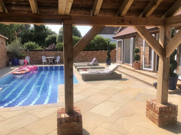 Agra Rippon Buff riven 900x600 single size Indian Sandstone paving